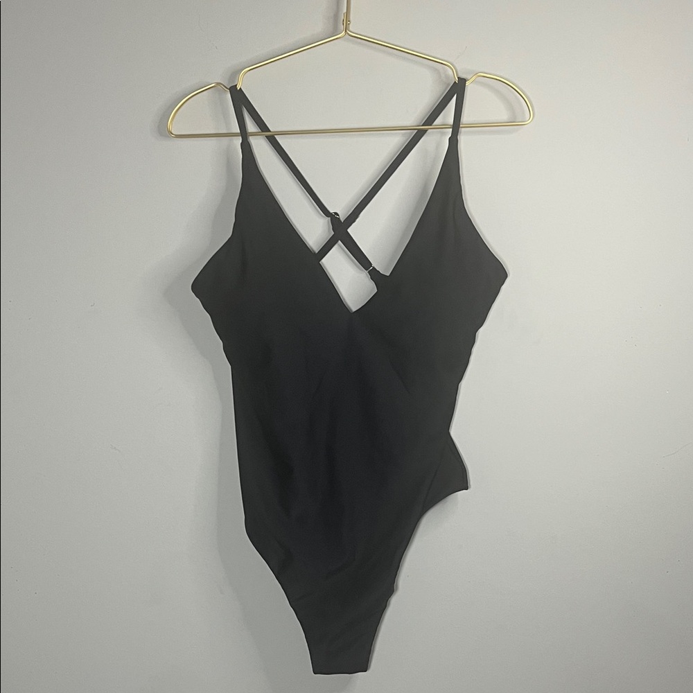 Shade & Shore Black Cross-Back One Piece Swimsuit with Padding and Liner - NWT L